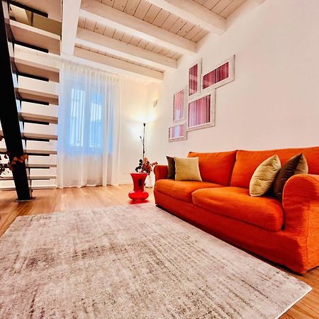 Riverside Loft Navigli - Spacious Two-Bedroom Apartment Milano Ngoại thất bức ảnh