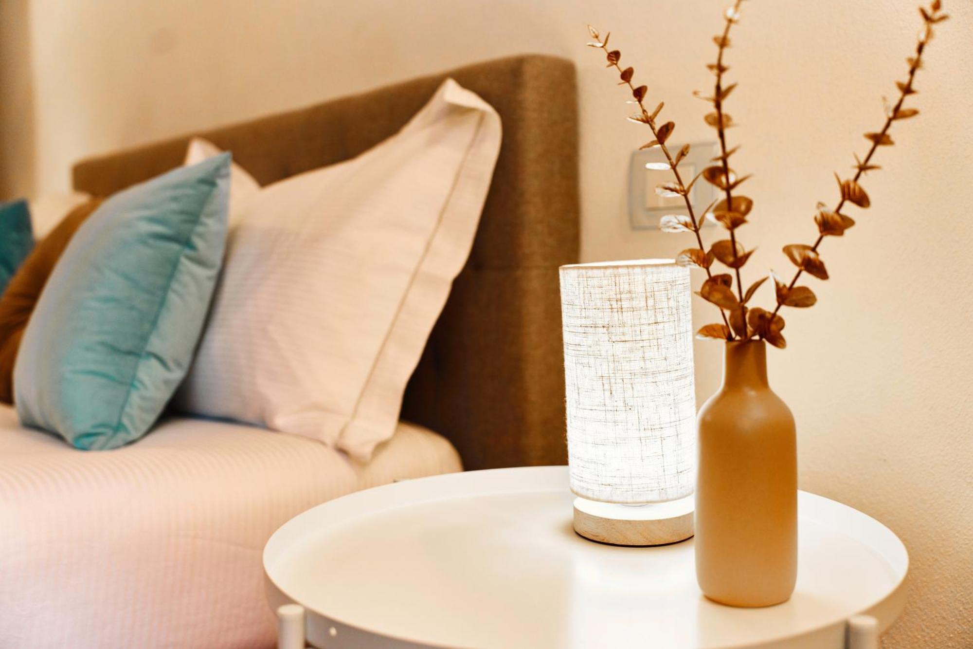 Riverside Loft Navigli - Spacious Two-Bedroom Apartment Milano Ngoại thất bức ảnh