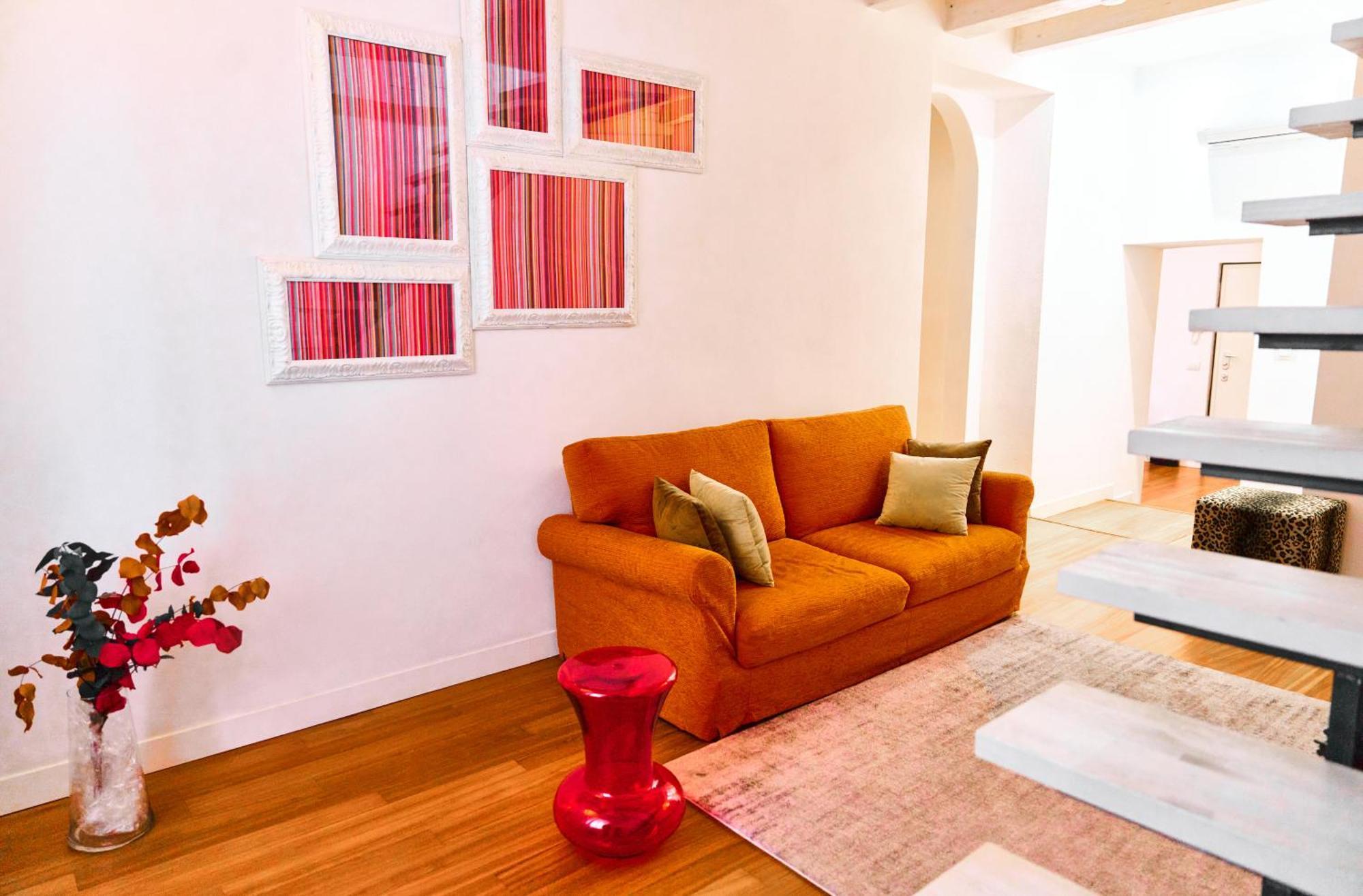 Riverside Loft Navigli - Spacious Two-Bedroom Apartment Milano Ngoại thất bức ảnh